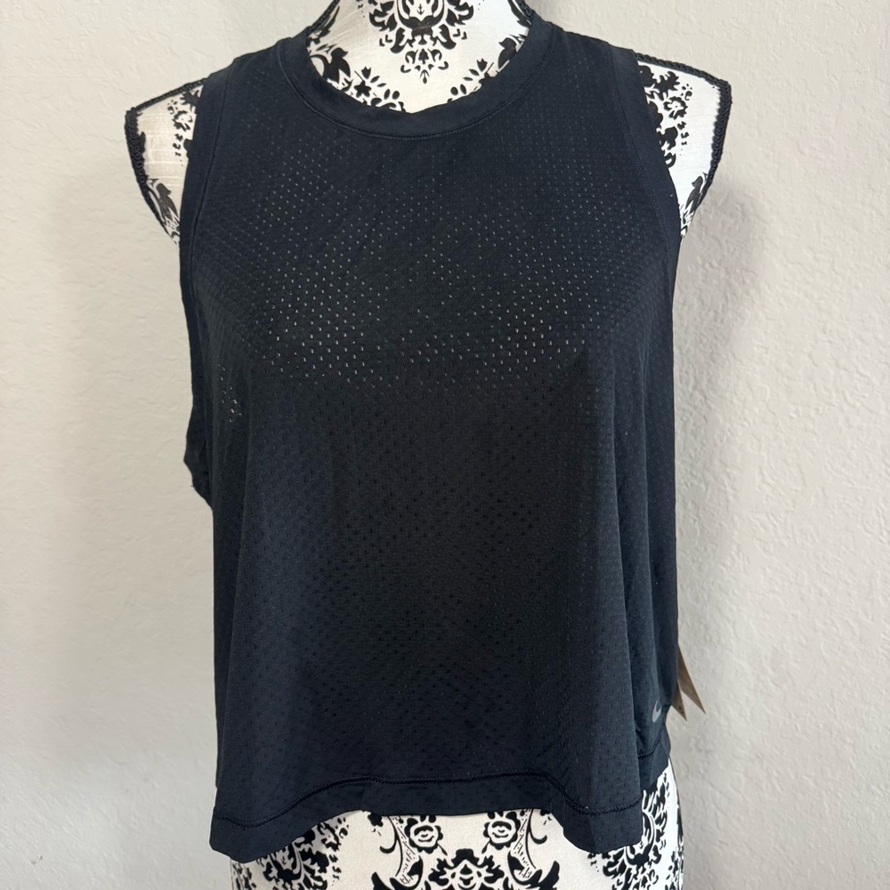 Nike One Women's Classic Breathe Dri-FIT Mesh Cropped Tank Top Size XL Black